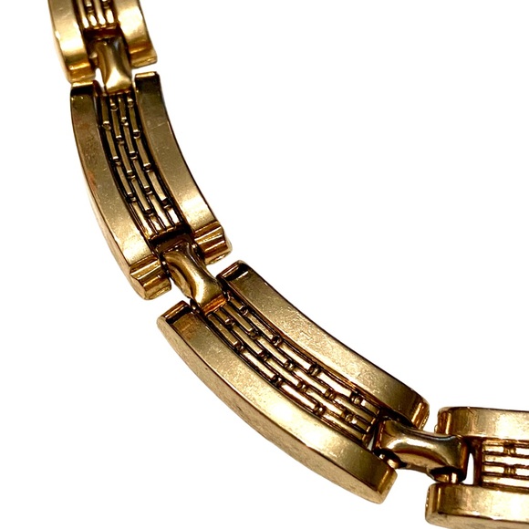 Mid Century 1960s Thick Gold Collar Chain Necklace - Picture 2 of 3